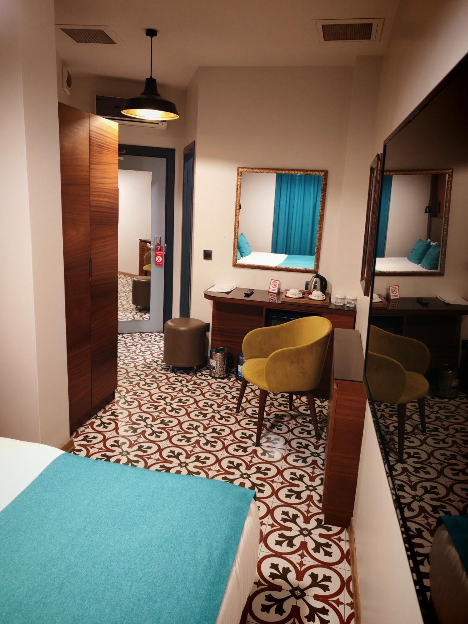 Pera Luna Residence Istanbul Exterior photo